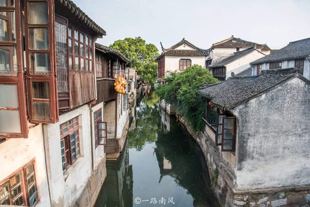 起重机卡车找不同